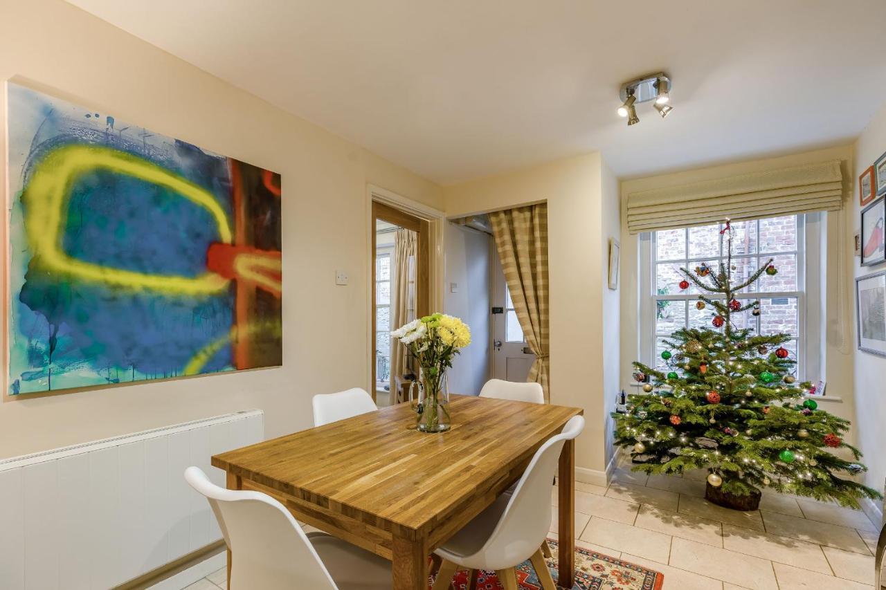 138E Old Star & Garter Mews Villa Ludlow Bagian luar foto