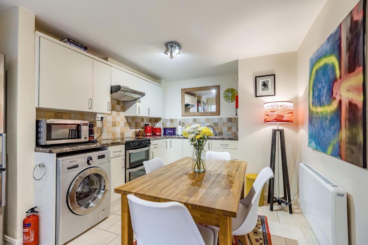 138E Old Star & Garter Mews Villa Ludlow Bagian luar foto